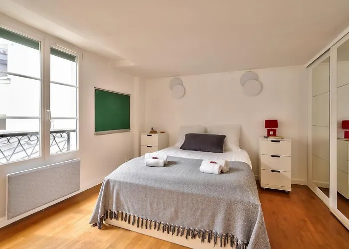The Perfect Parisian 2 Bdrs Flat At Le Marais * Párizs