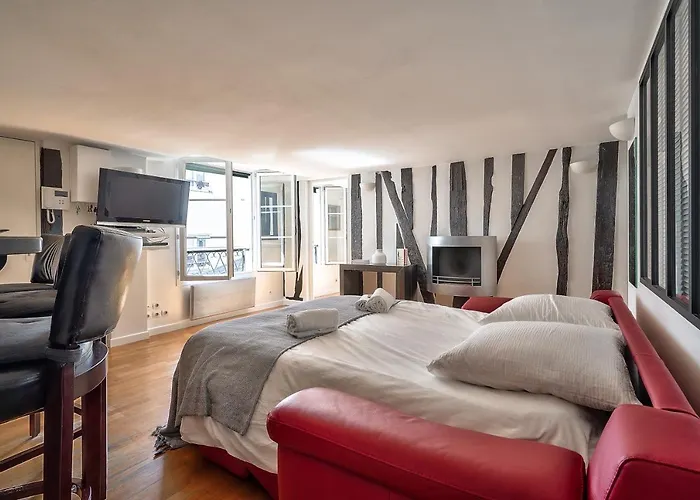 The Perfect Parisian 2 Bdrs Flat At Le Marais Apartman *